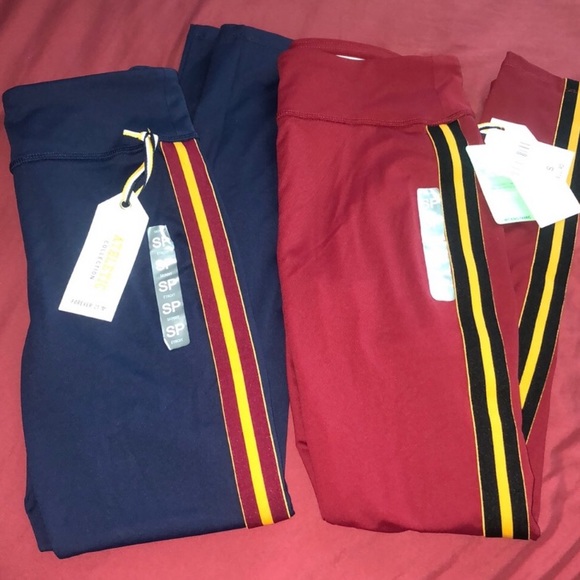 Active athletic Leggings bundle - Picture 2 of 3